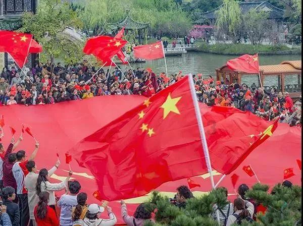 探索为什么别人装可怜都有人同情他,我也装可怜但大家都觉得我很闹挺?,发现你所需要的一切 | 红迪网